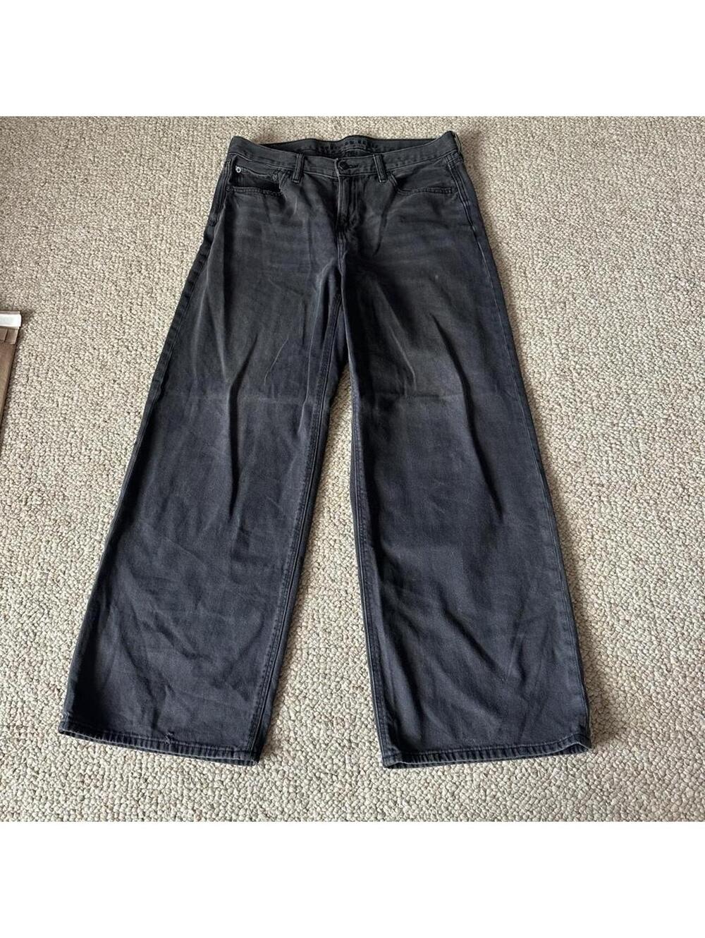 American Eagle Outfitters black baggy jeans